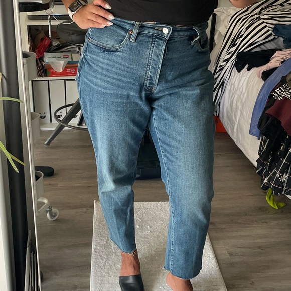 Old Navy OG Curvy button fly jeans - Picture 3 of 3